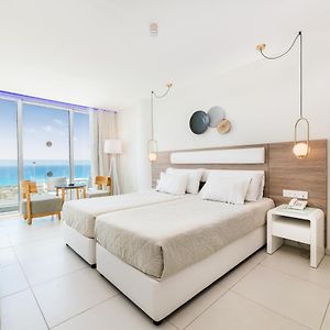 Penthouse pokój z dwoma pojedynczymi łóżkami
